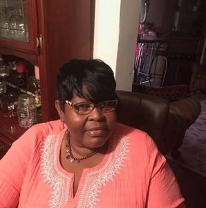 Meet your Posher, Bobbie